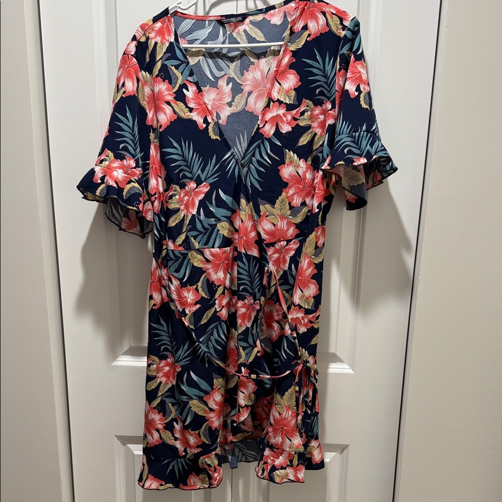 SHEIN Navy Floral Wrap Dress